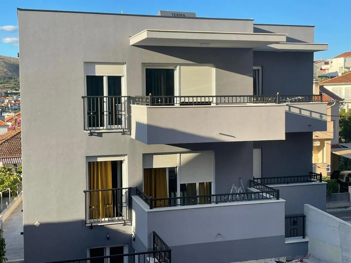 Apartments Pjerina Trogir Croatia